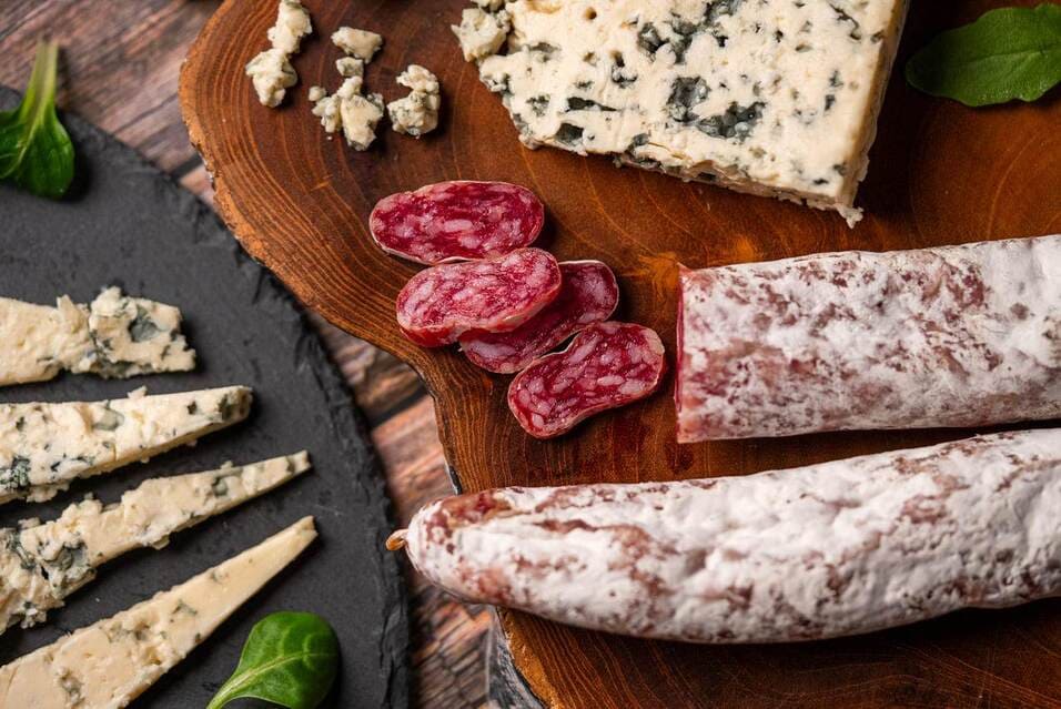 Fuet de queso azul