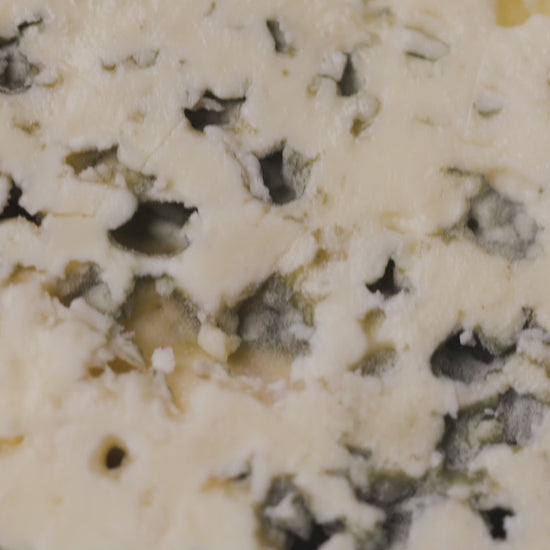 Fuet de queso azul